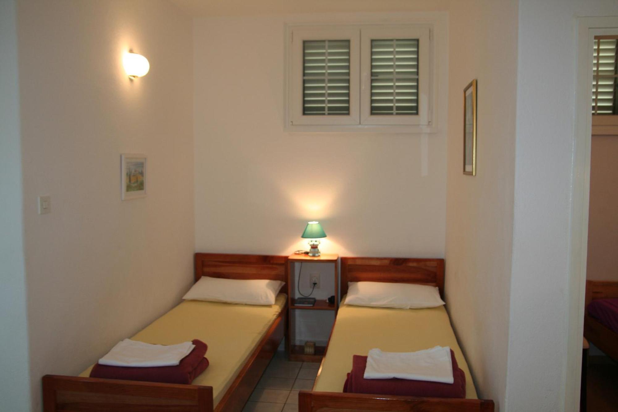 Apartments Soldo Pinezići Habitación foto